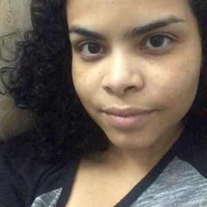 Meet your Posher, Audeliz